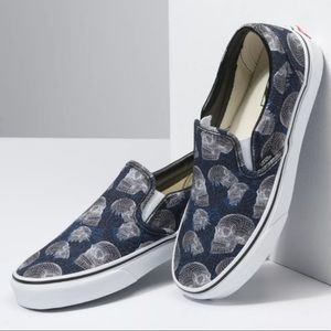 Vans Classic Slip On Wireframe Skulls Sneaker Size 7 Women